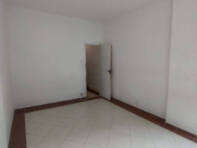 #719 - Apartamento para Venda em Rio de Janeiro - RJ