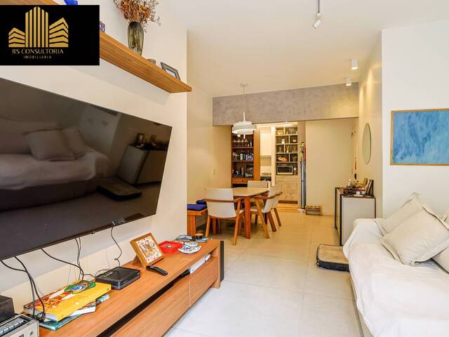 #764 - Apartamento para Venda em Rio de Janeiro - RJ