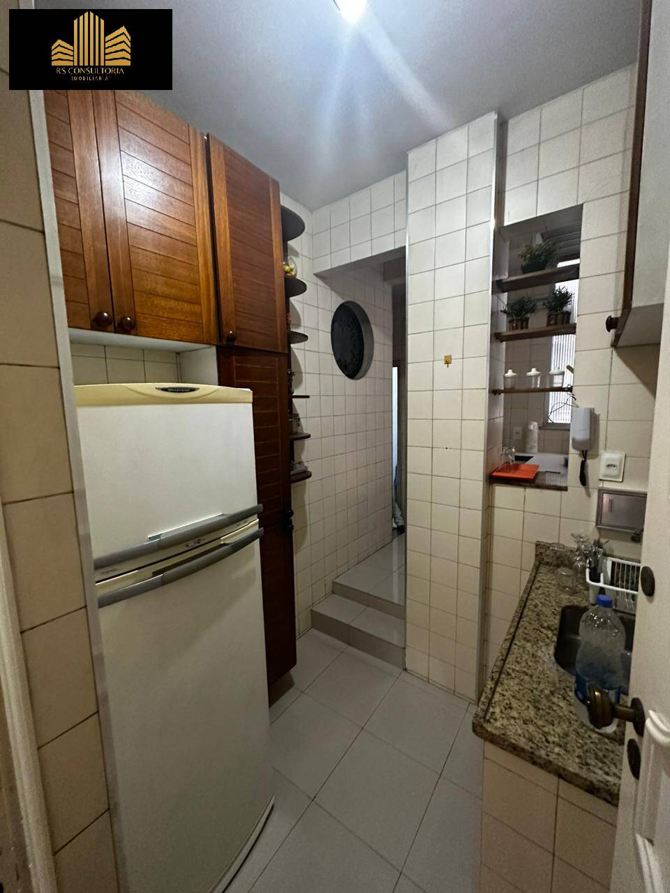 Apartamento para alugar com 1 quarto, 55m² - Foto 9