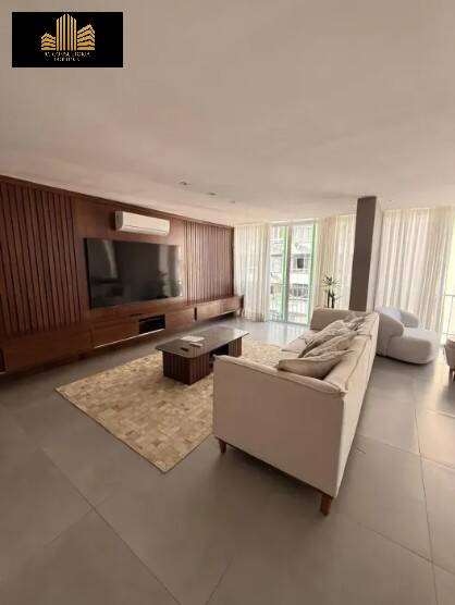Apartamento, 3 quartos, 172 m² - Foto 1
